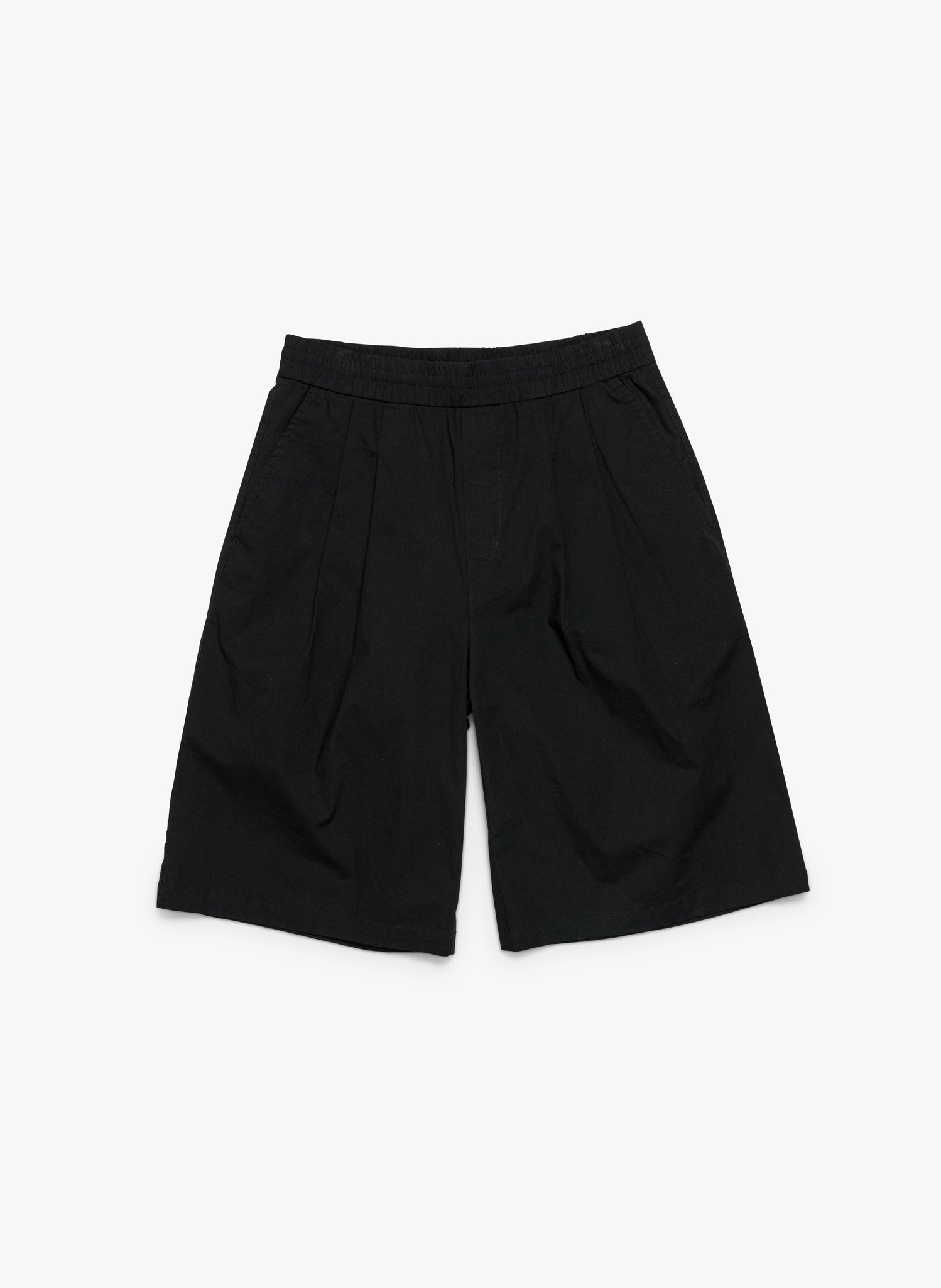 Pleated Wide Short - Black