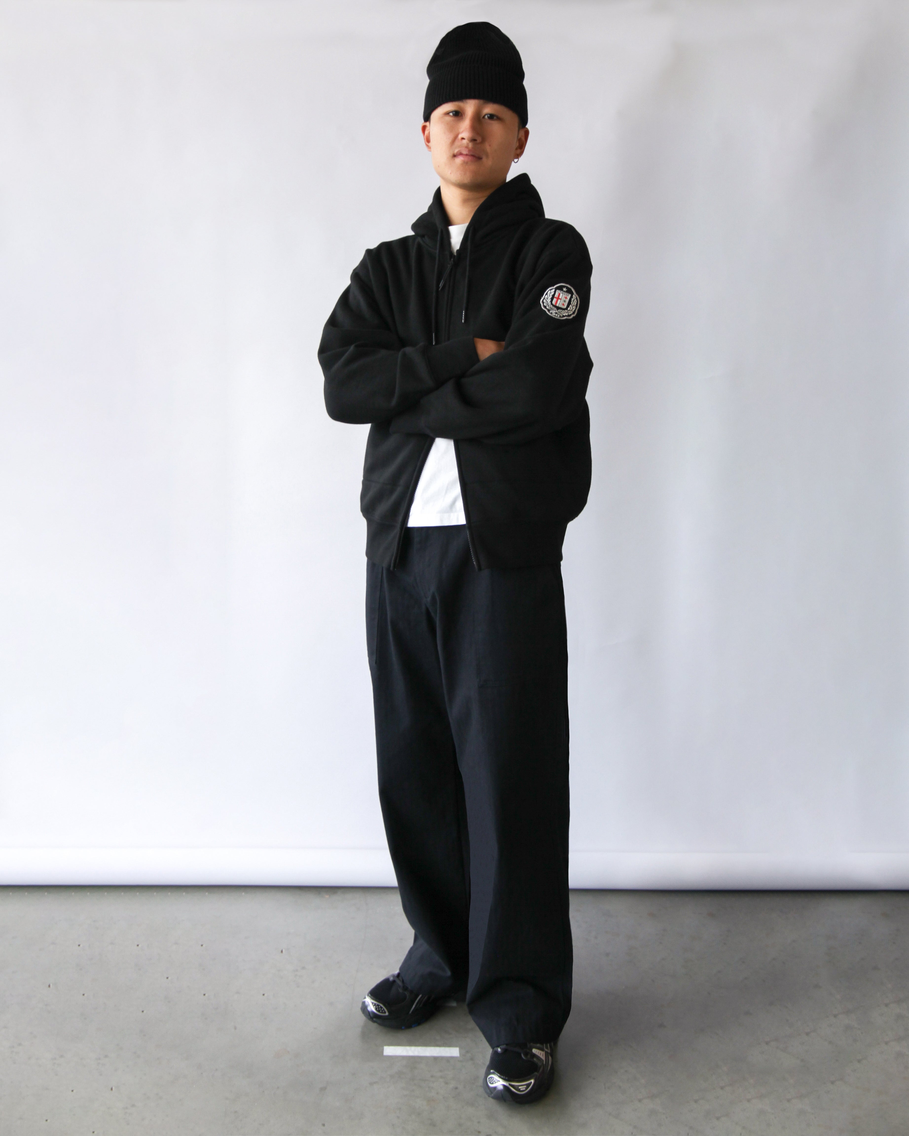 ★HOODHOOD★ HD logo applique overfit hood black Appliqué Logo Heavyweight Hoodie Black – KNIFE MFG GO